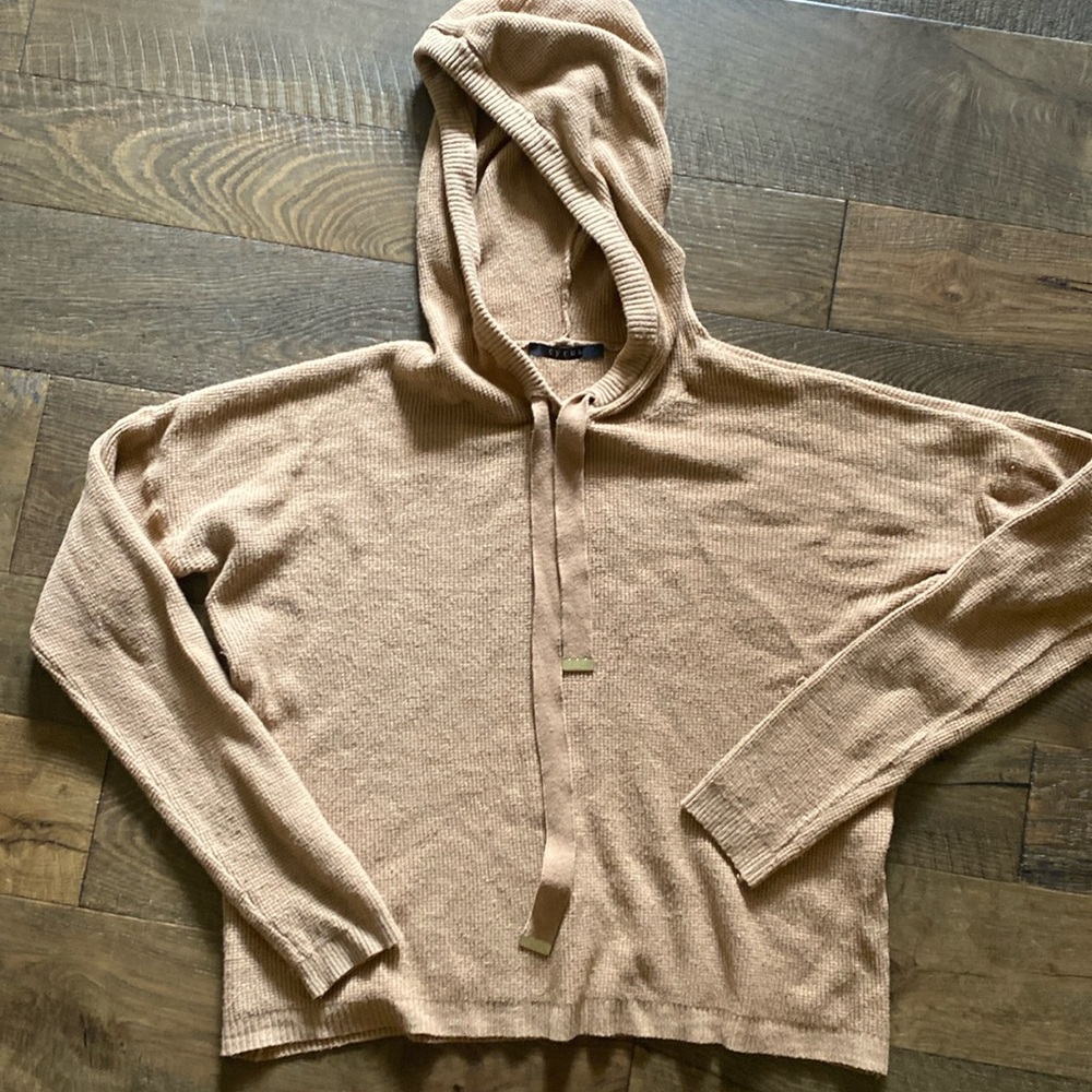 Cropped hooded “Cyrus” cropped sweater